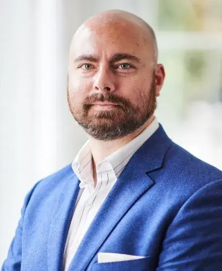 murray_bessette_headshot.jpg