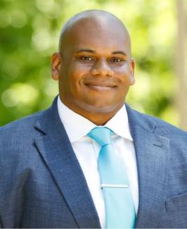 wayne_d_lewis_jr_headshot.jpg